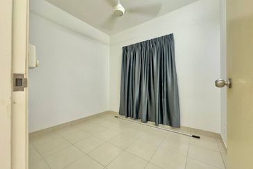 Seri Baiduri Apartments @ Setia Alam