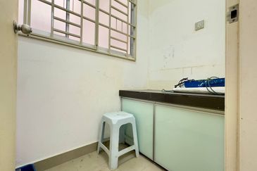 Seri Baiduri Apartments @ Setia Alam