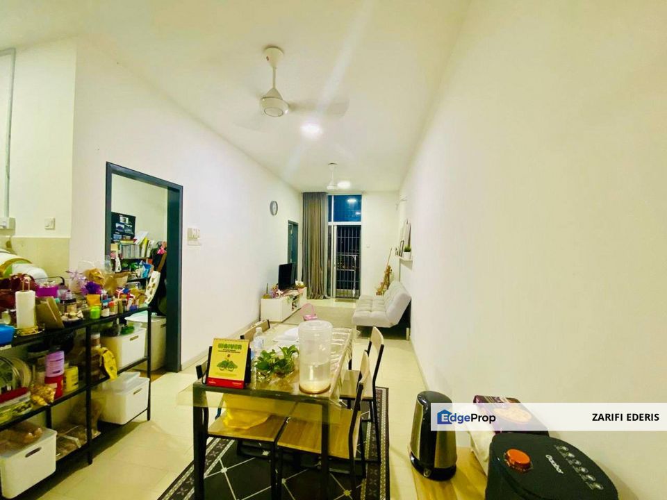 Nice House Good Condition Partially Furnished Freehold 850sf Prima Lakefront Homes Cyberjaya For Sale, Selangor, Cyberjaya