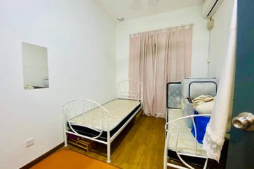 PR1MA Lakefront Homes