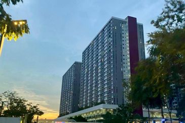 PR1MA Lakefront Homes