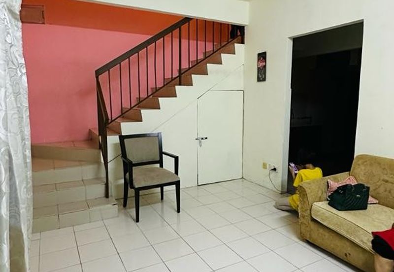 La Cottage Taman Putra Perdana