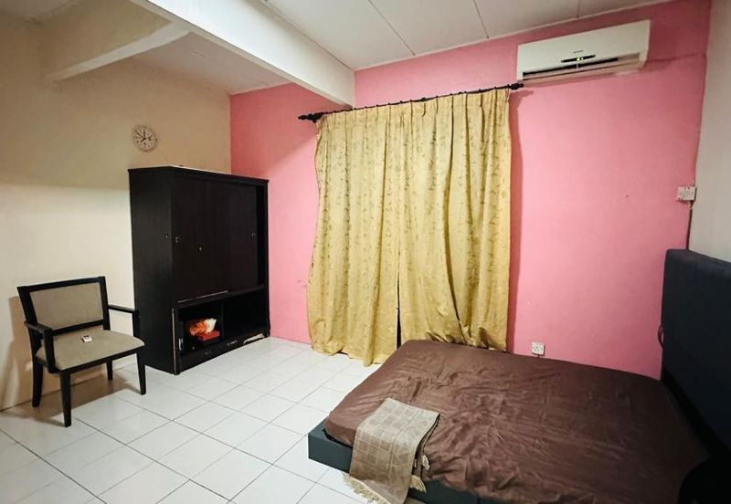 La Cottage Taman Putra Perdana