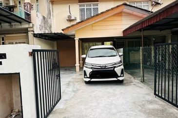 La Cottage Taman Putra Perdana