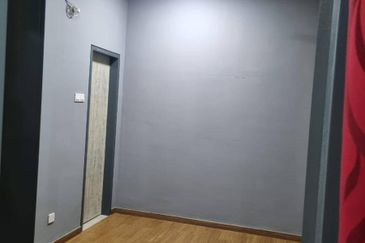 PR1MA Lakefront Homes