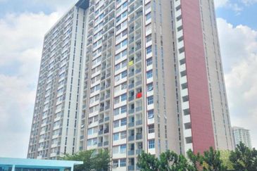 PR1MA Lakefront Homes