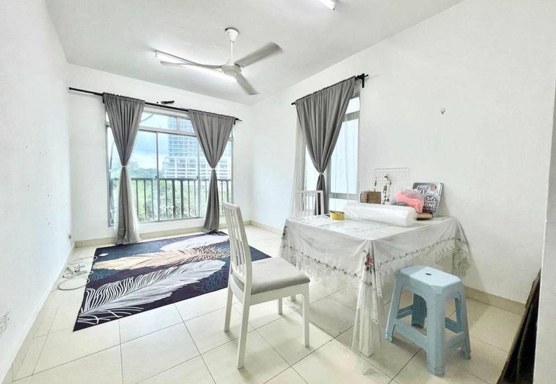 Villa Park Condominium