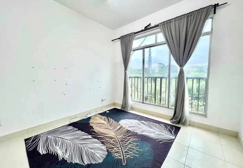 Villa Park Condominium