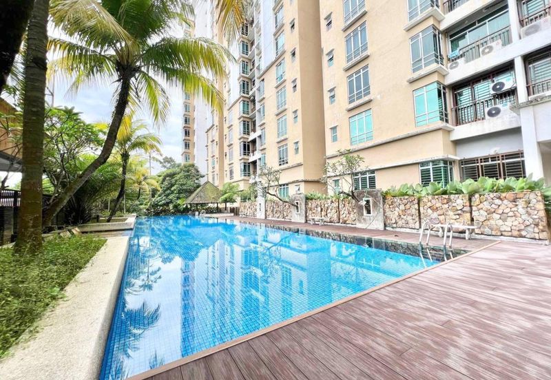 Villa Park Condominium