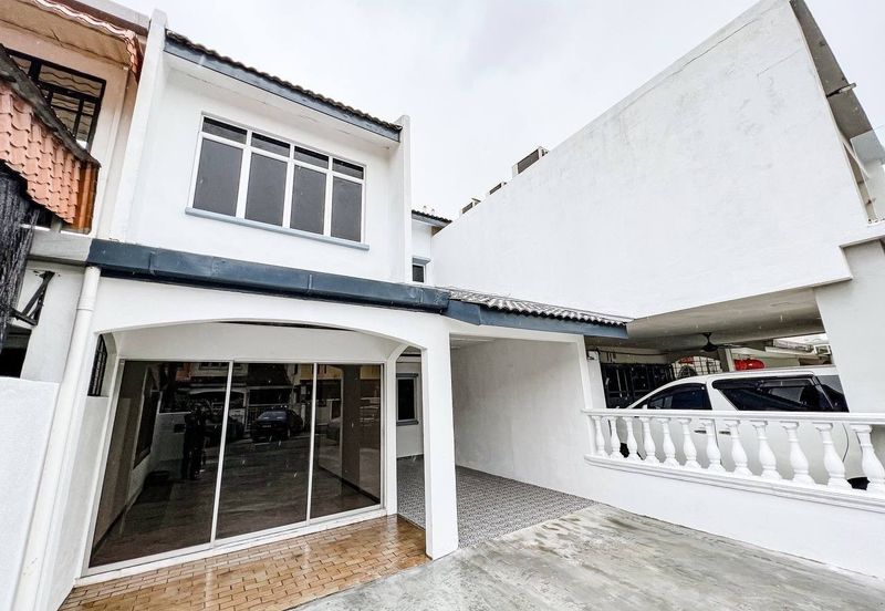 Taman Kinrara Seksyen 2