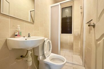 Tropika 2 Bukit Jelutong