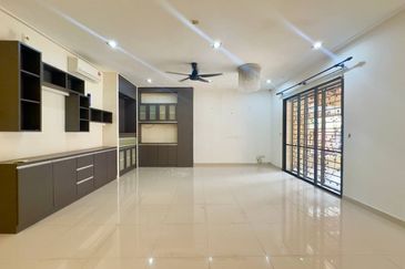 Tropika 2 Bukit Jelutong