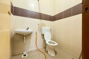 Seksyen 30, Shah Alam