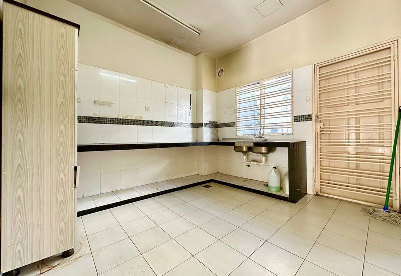 Seksyen 13, Shah Alam