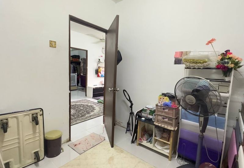 Rumah Pangsa Impian, Bandar Saujana Putra