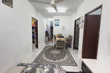 Rumah Pangsa Impian, Bandar Saujana Putra