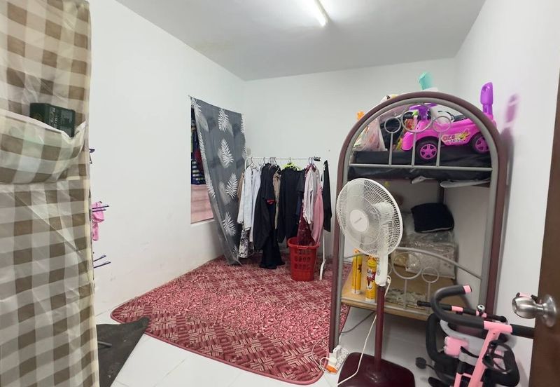 Rumah Pangsa Impian, Bandar Saujana Putra