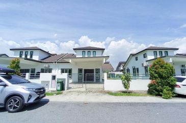 Seksyen 30, Shah Alam