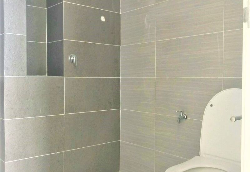 Monet Lily @ Sunsuria City