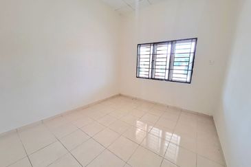 Seksyen 30, Shah Alam