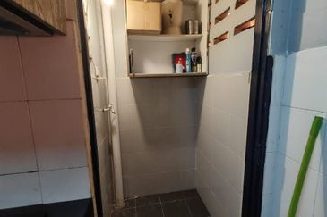 Seroja Apartment (Putra Perdana)