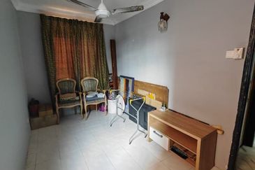 Seroja Apartment (Putra Perdana)