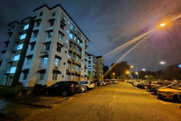 Sri Ixora Apartment, Seksyen 27