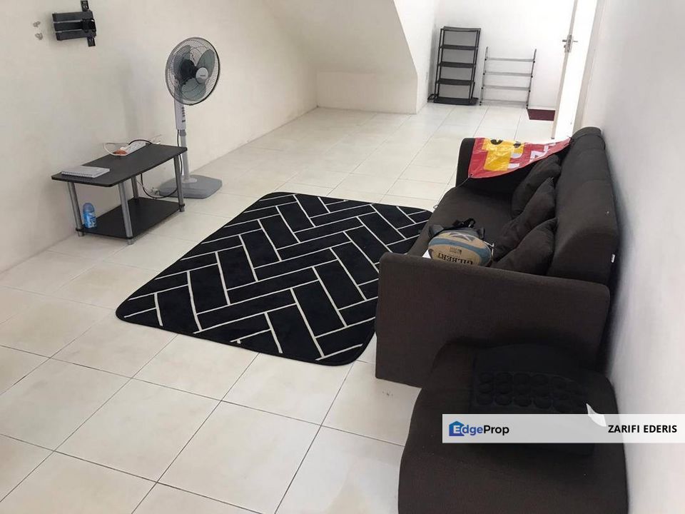 Murah Tingkat BAwah Pearl Villa Townhouse SP4 Bandar Saujana Putra uNtk dijual, Selangor, Bandar Saujana Putra