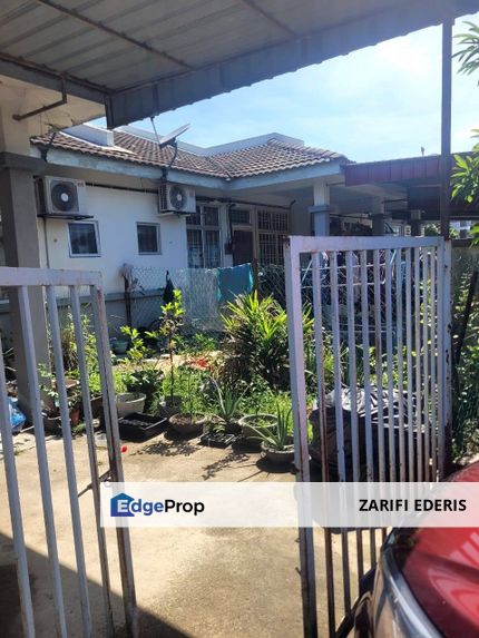 Strategic Location ✅ Single Storey Terrace House at SP7 Bandar Saujana Putra For Rent, Selangor, Jenjarom