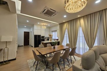 Hemingway Residence @ Bandar Seri Coalfields