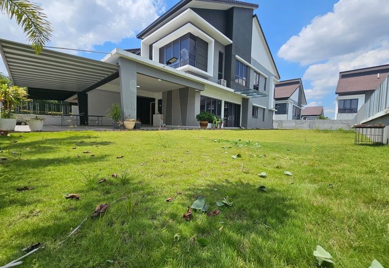 Hemingway Residence @ Bandar Seri Coalfields