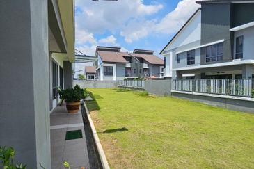 Hemingway Residence @ Bandar Seri Coalfields