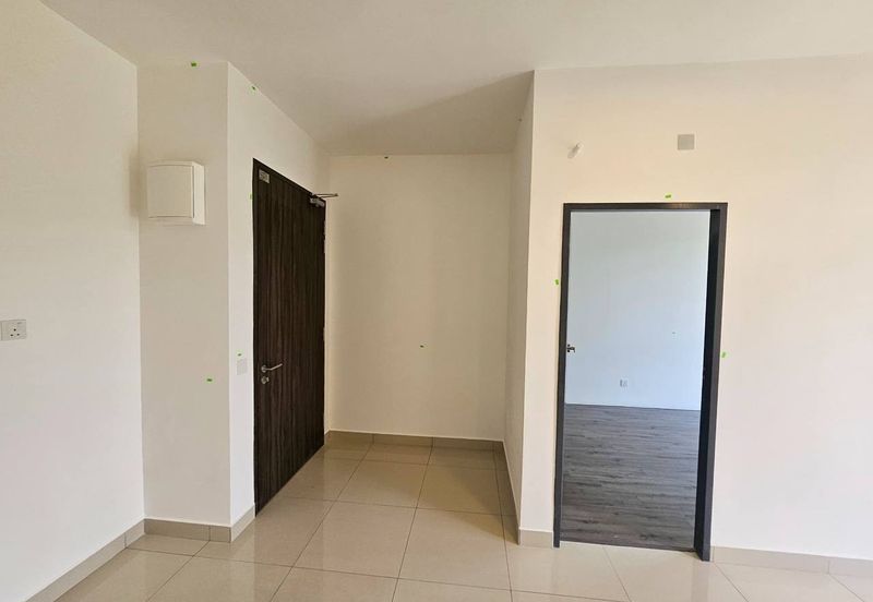 Henna Residence @ The Quartz