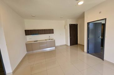 Henna Residence @ The Quartz