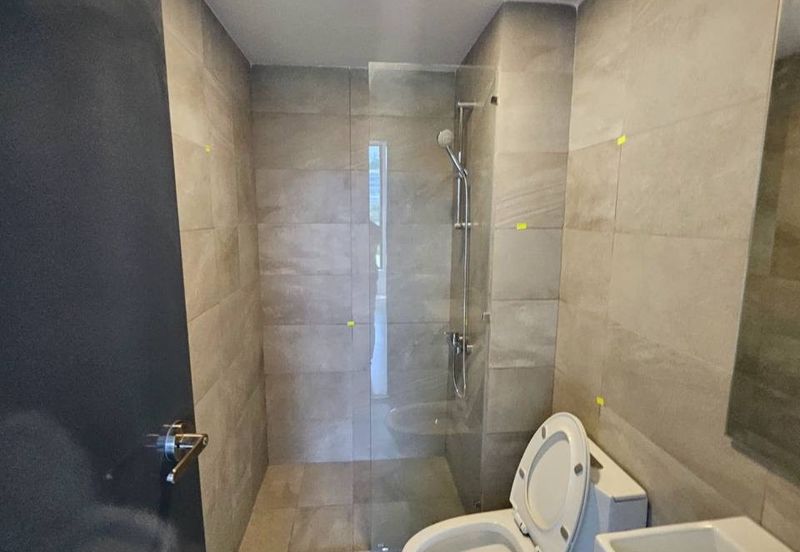 Henna Residence @ The Quartz