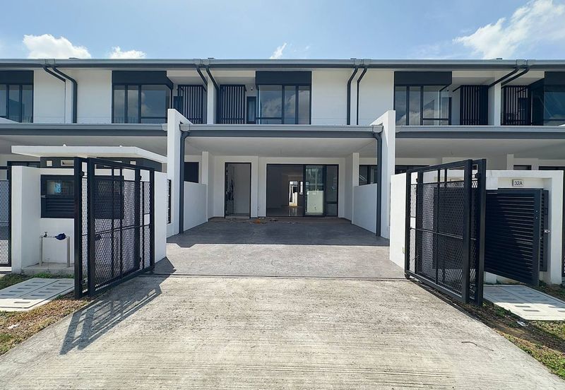 Nadira 3 @ Bukit Raja