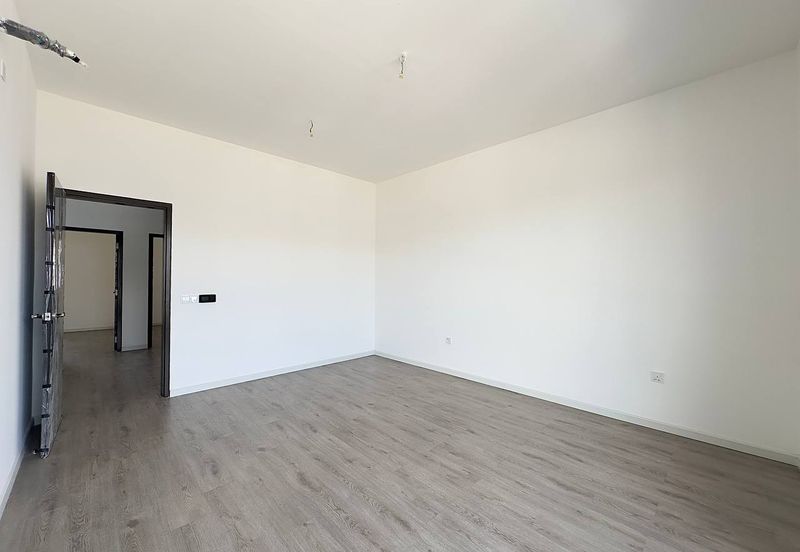 Nadira 3 @ Bukit Raja