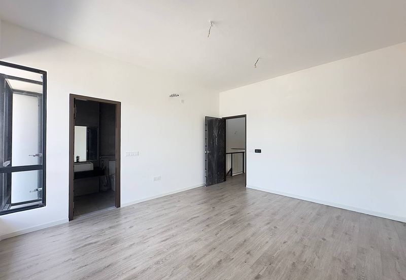 Nadira 3 @ Bukit Raja