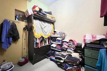 Seksyen 2 Bandar Bukit Mahkota