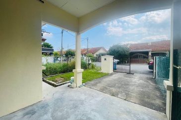Jalan SP 1 @ Bandar Saujana Putra