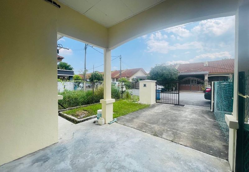 Jln SP 2/16 @ Bandar Saujana Putra