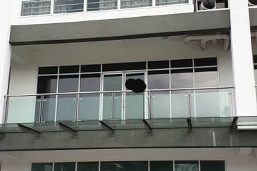 Ostia Bangi Business Avenue