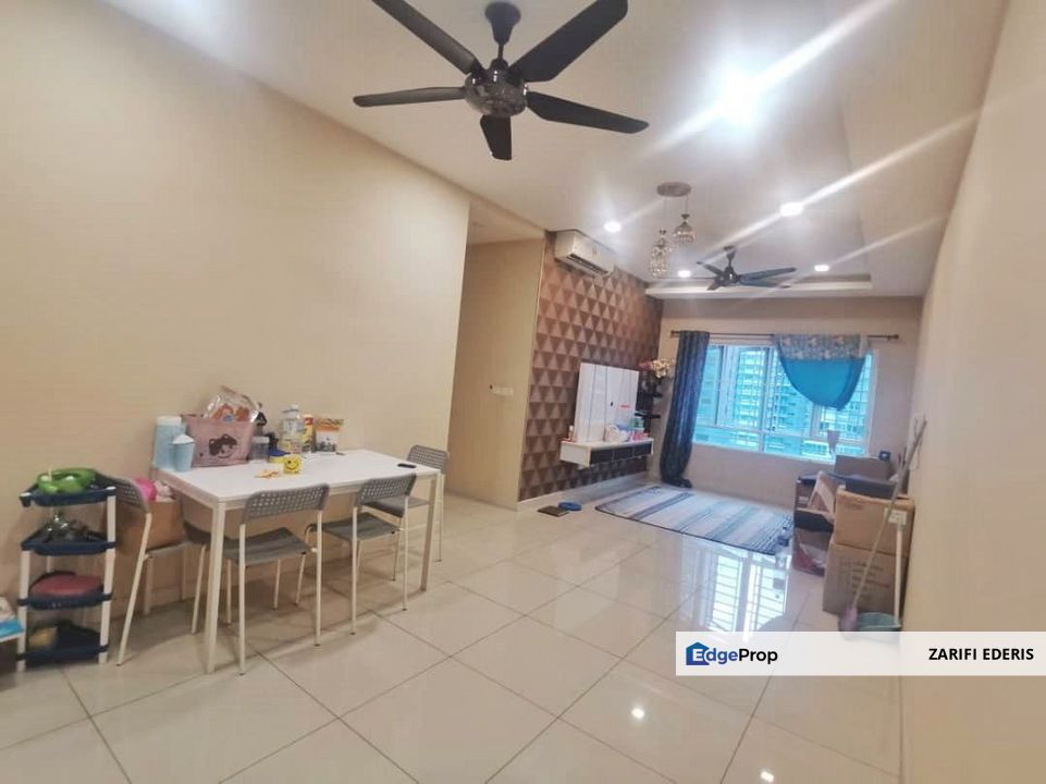 Partial Furnished With Kitchen Cabinet Savanna Executive Suites Southville City Bangi For Sale, Selangor, Bangi