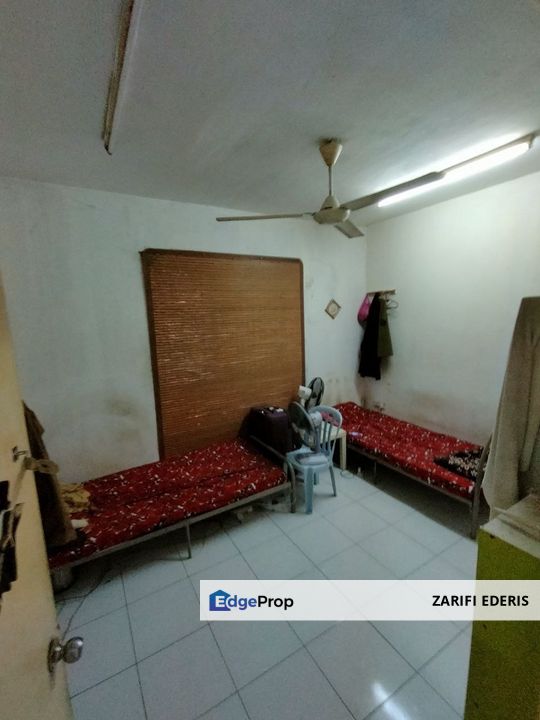 Good to Invest !! GROUND FLOOR Peaceful Area & Nice Surrounding Cyberia Crescent 2 Condo at Cyberjaya For Sale, Selangor, Cyberjaya