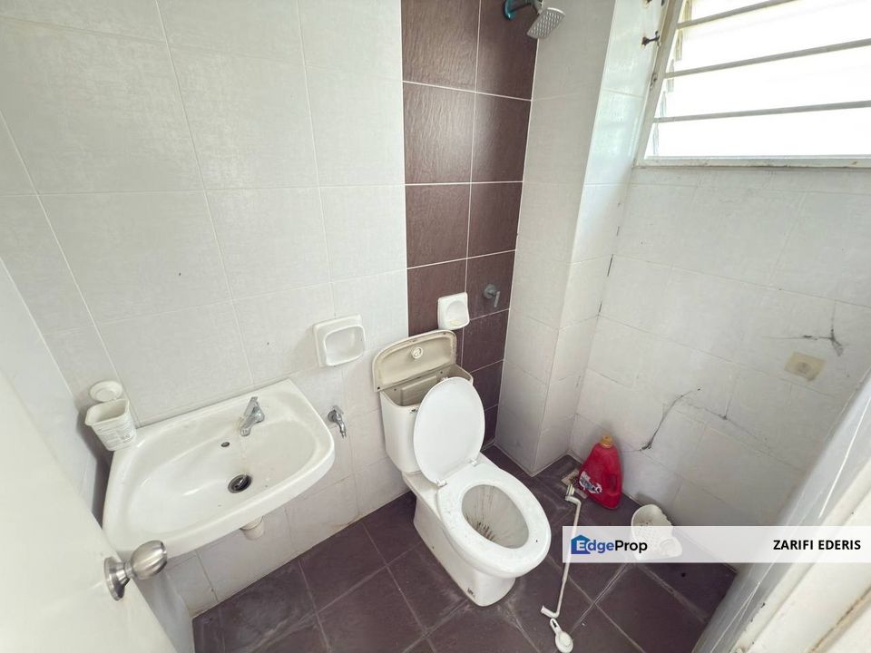 END LOT FACING OPEN Termurah di Pasaran Rumah Tingkat Bawah Pearl Villa Townhouse SP4 Bandar Saujana Putra Untuk DIJUAL, Selangor, Bandar Saujana Putra