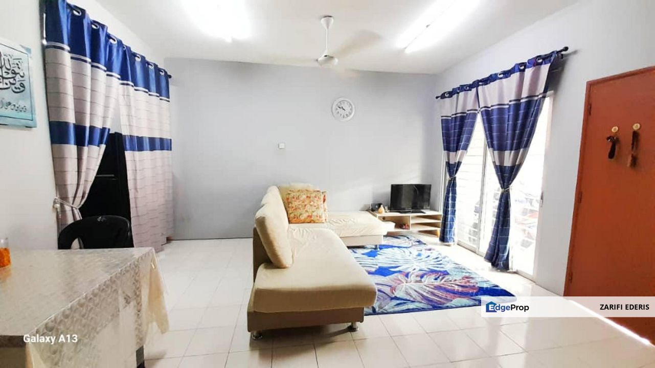 [WELL MAINTAIN ] Double Storey House Bandar Saujana Putra SP6, Jenjarom FOR SALE, Selangor, Kuala Langat