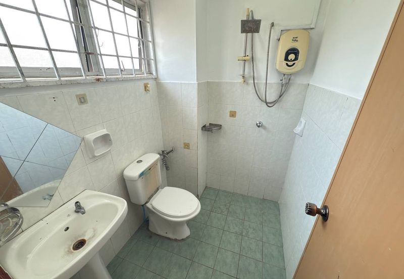 Jalan SP 6 @ Bandar Saujana Putra