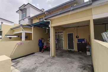 La Cottage Taman Putra Perdana