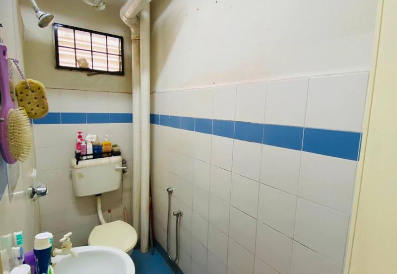 Pangsapuri Putra Damai