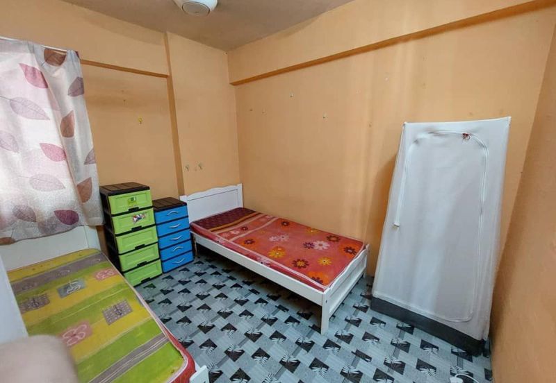 Pangsapuri Putra Damai